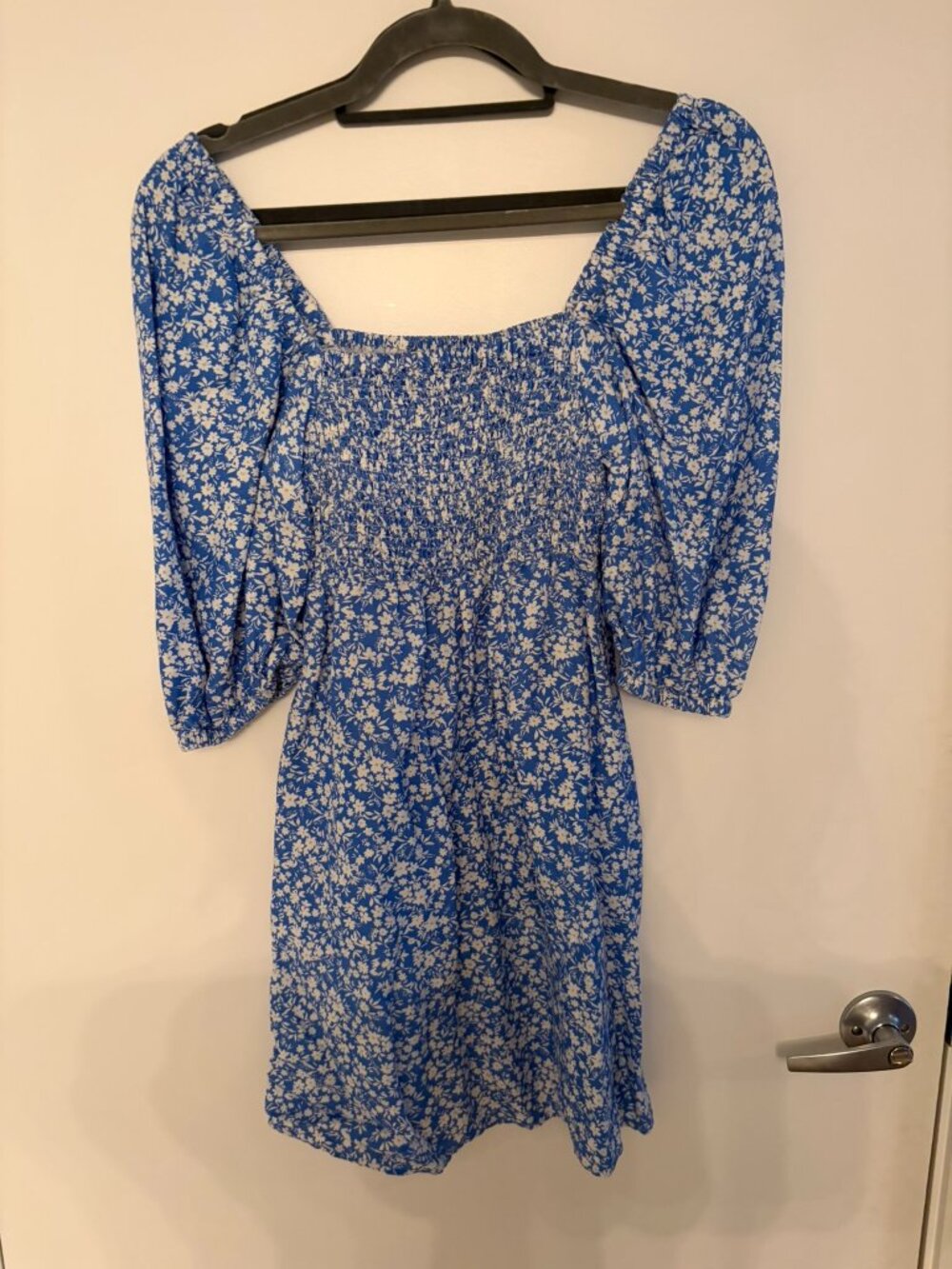Cam Wimberly collab Tuckernuck Blue White Ditsy Floral Puff Sleeve Smocked XS
